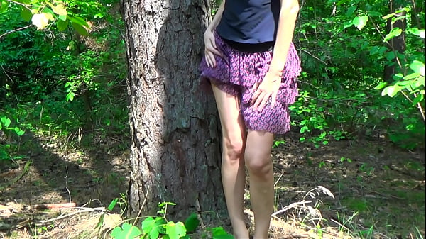 Sexy Amateur MILF Gets Outdoor Ass Licking And Anal Fucked